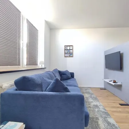 Apartmán 50 Qm Ferienwohnung Fuer 3 Personen, Monteure Oder Geschaeftsreisende, 400 M Bis Lokschuppen, Smart-Tv, Wlan, Lidl Fusslaeufig Erreichbar Bielefeld